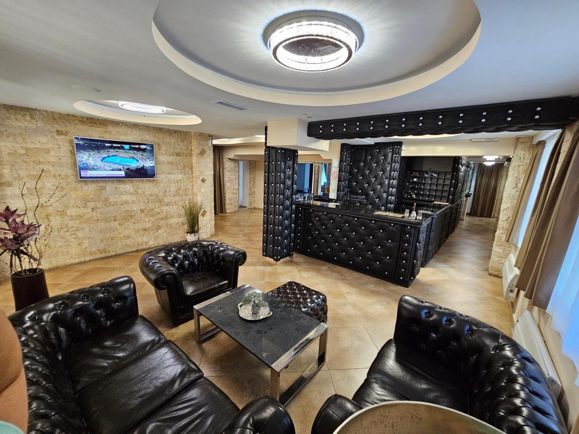 Olympic Wellness & Spa Hotel Belgrade Exterior photo