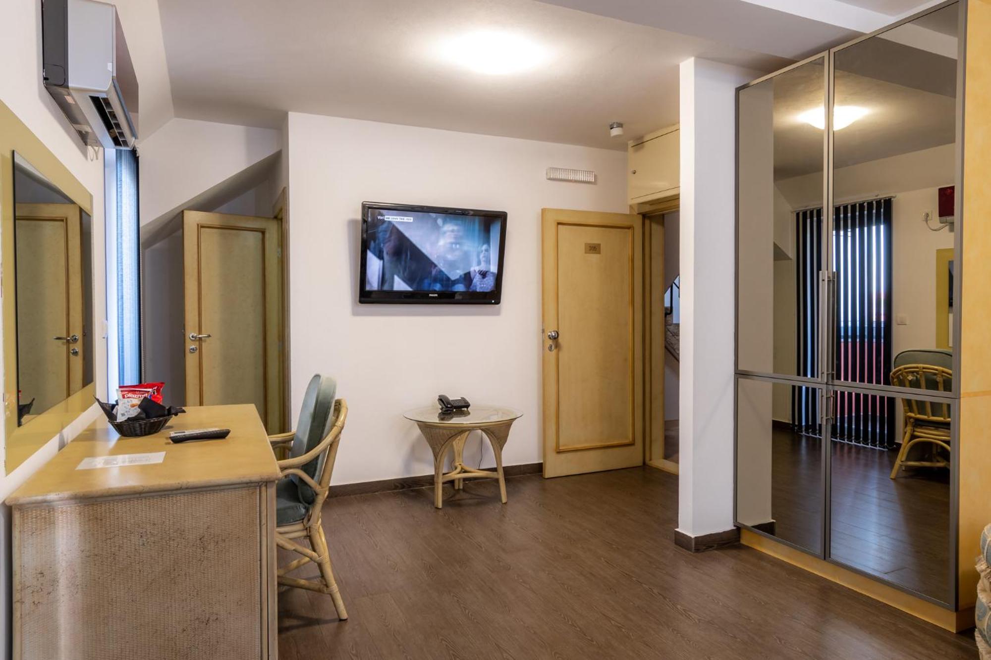 Olympic Wellness & Spa Hotel Belgrade Exterior photo